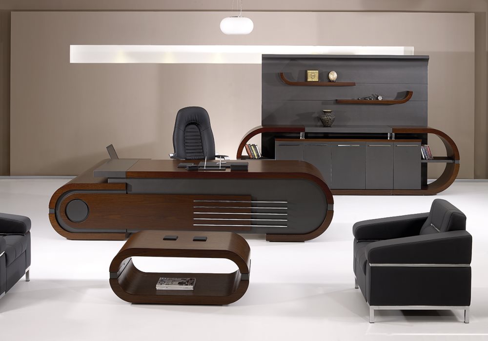 Tuna Wood Coated Polished Executive Set